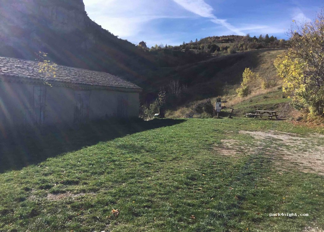 (04200) Saint-Geniez - — foto