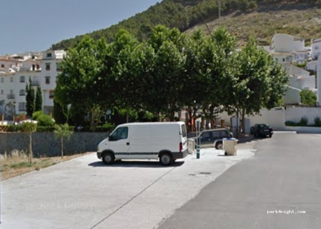 (29711) Alcaucín - 8 Plaza Salia — foto