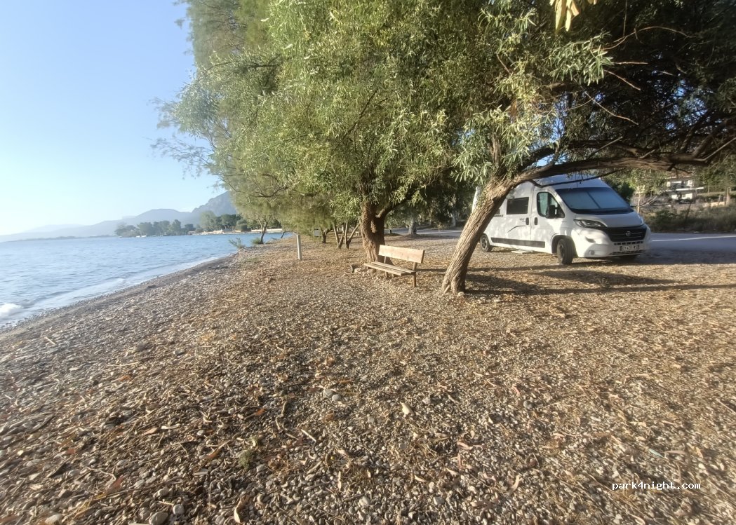 (251 00) Rodia - Unnamed Road — foto 3