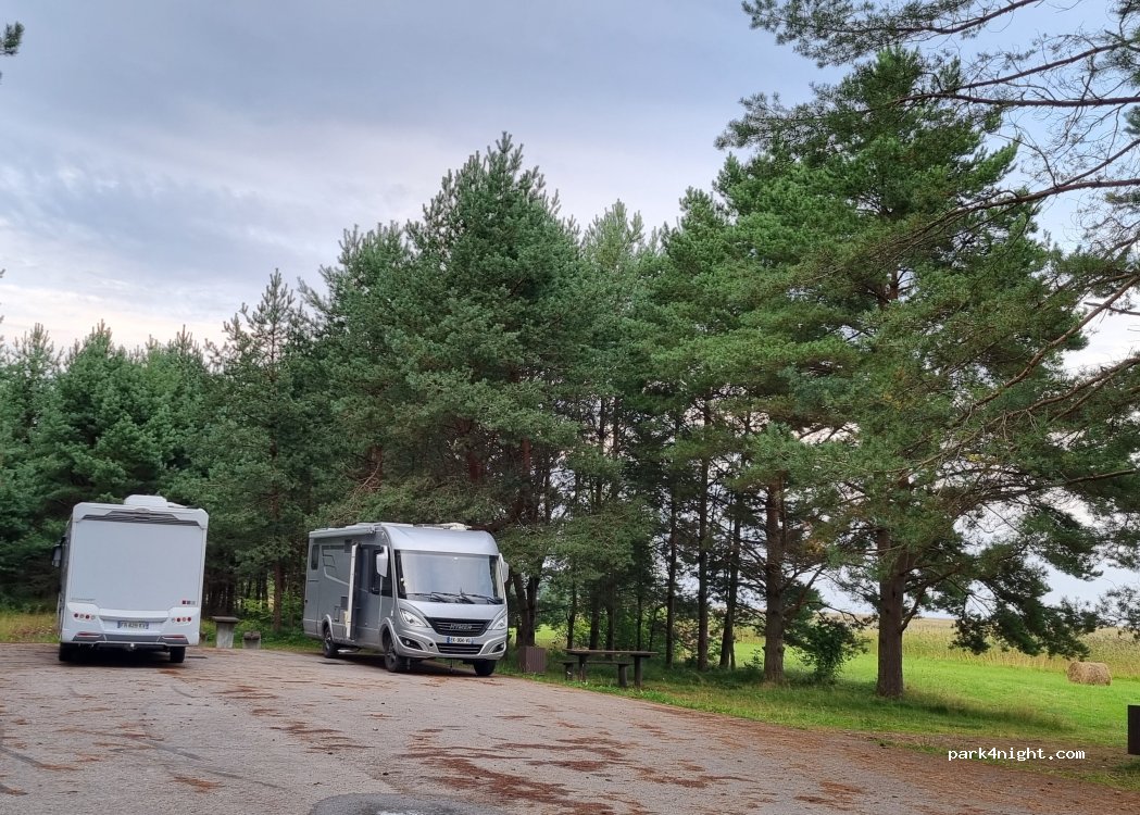 (LV-3284) Mērsrags - 2 Rožu iela — foto 4