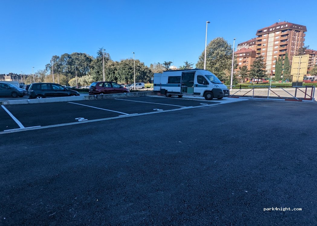 (39300) Torrelavega - — foto