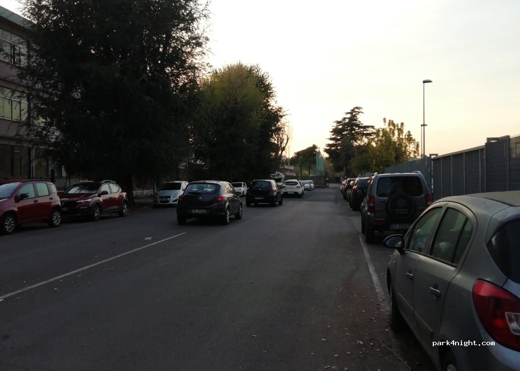 (00146) Roma - 23 Via Umberto Nistri — foto