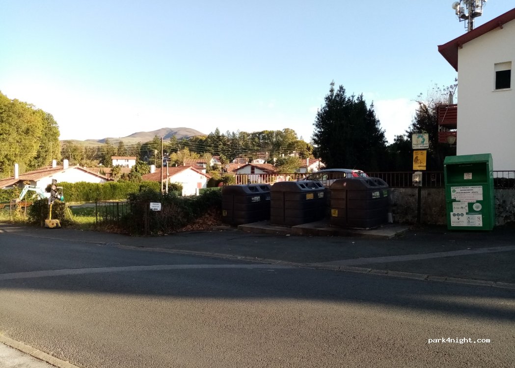 (64250) Cambo-les-Bains - 5 Avenue Jean Rumeau — foto 3