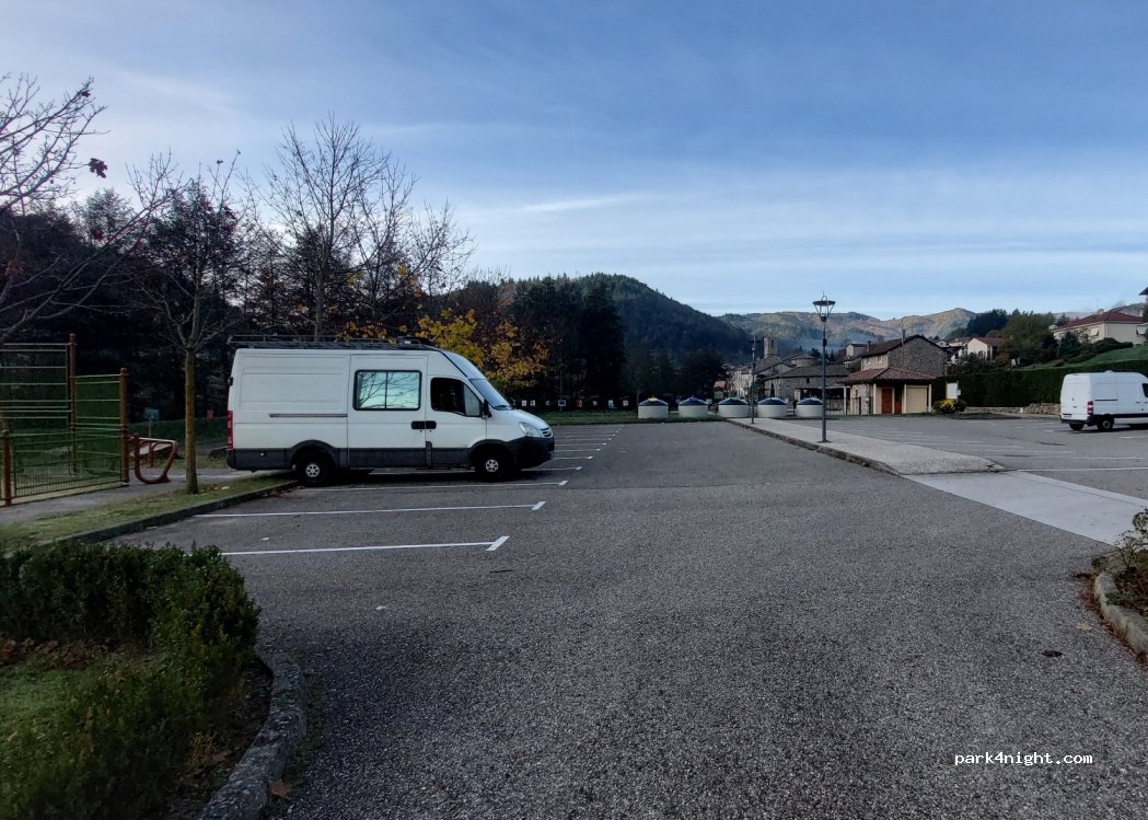 (07160) Mariac - 365 Rive de la Dorne — foto 2