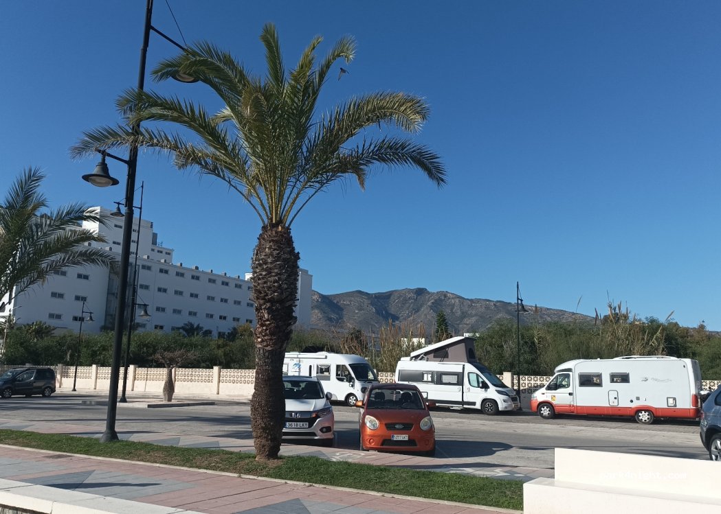 (29620) Torremolinos - 15R Paseo de Maritimo Torremolinos — foto 2