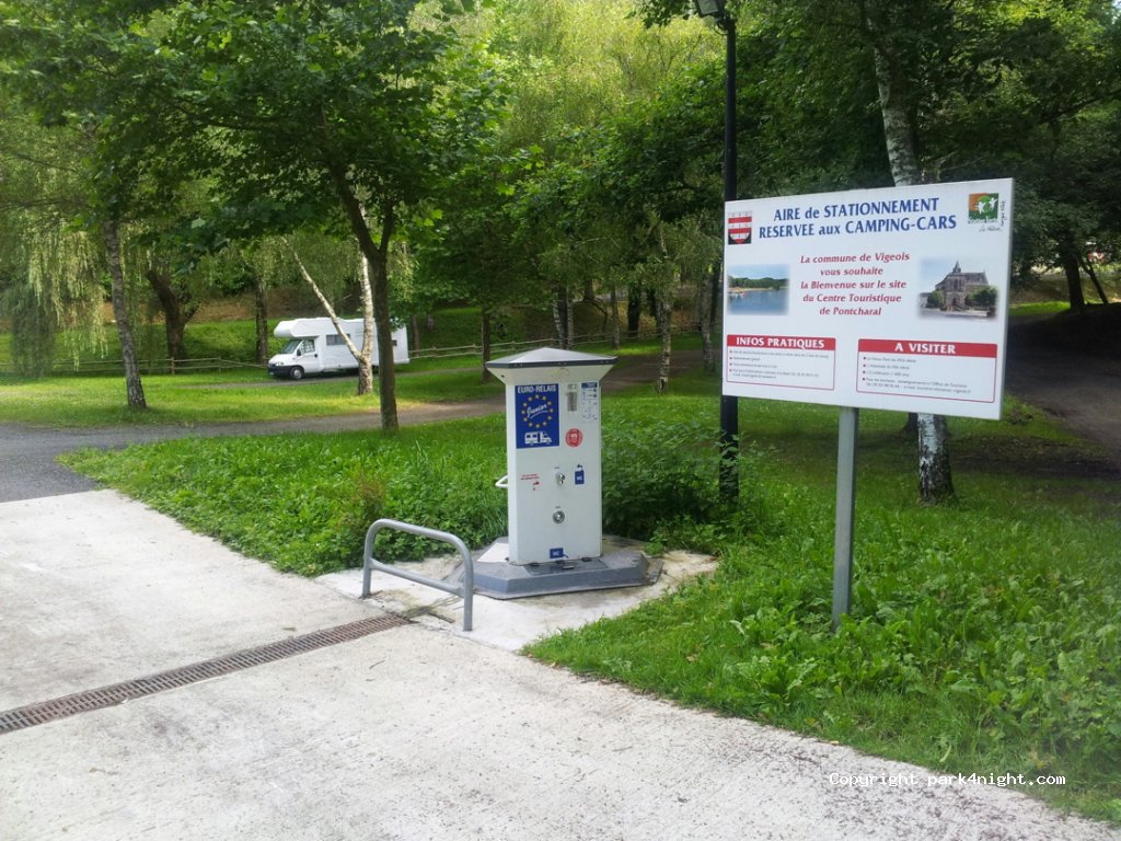 Aire de camping-cars Vigeois — foto