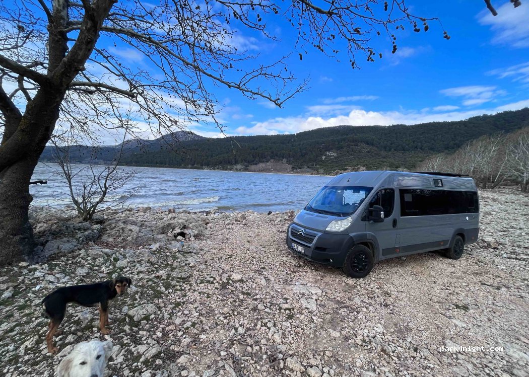 (32500) Eğirdir - Unnamed Road — foto 2