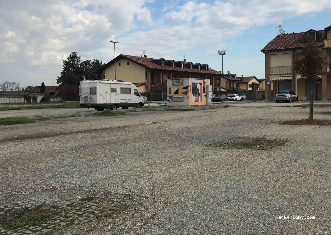 (10022) Tuninetti - 357 Via Poirino — foto