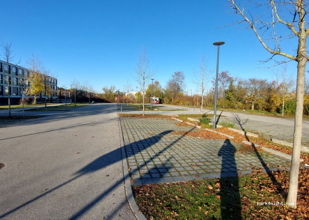 (82024) Taufkirchen - 100 Köglweg — foto