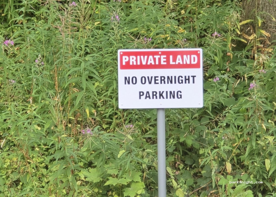 (LL14 5RL) Chirk - Canal Wood Industrial Estate — foto 3