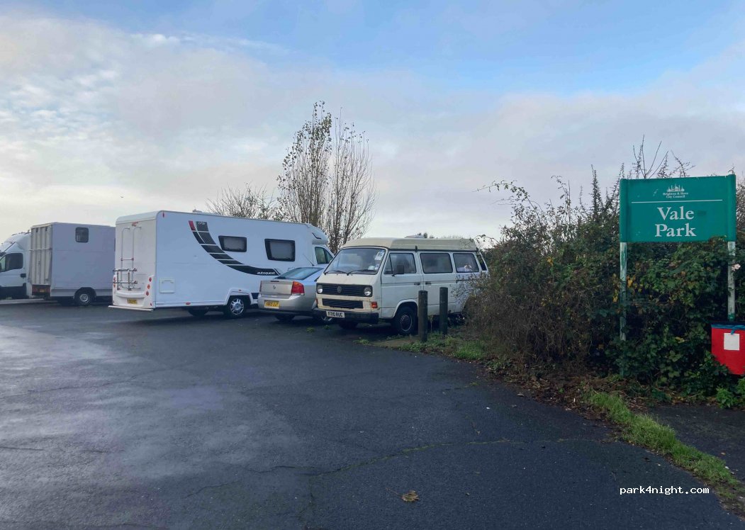 (BN41 1GJ) Portslade - 17A Denmark Road — foto
