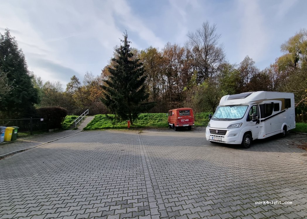(51-511) Wrocław - 20 Wołczyńska — foto