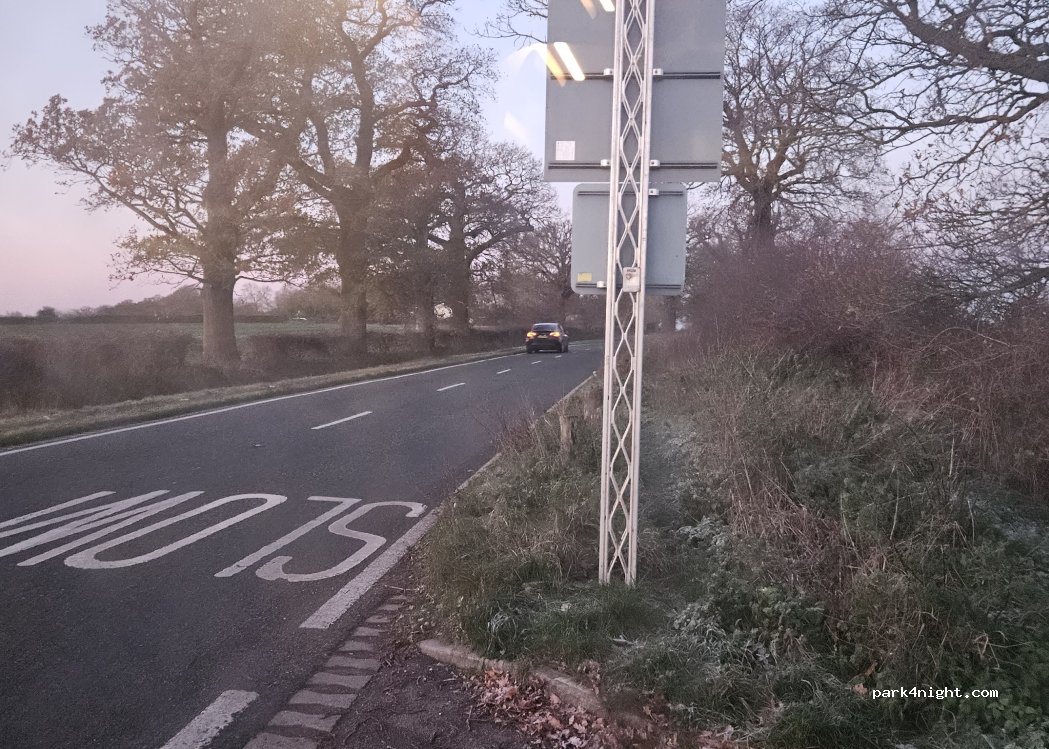 (EN4 0PZ) Barnet - Ferny Hill — foto