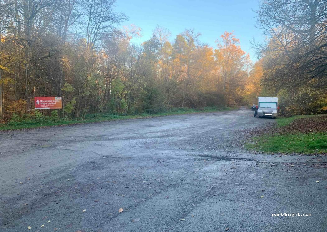 (71083) Herrenberg - Zum Sportplatz — foto 4