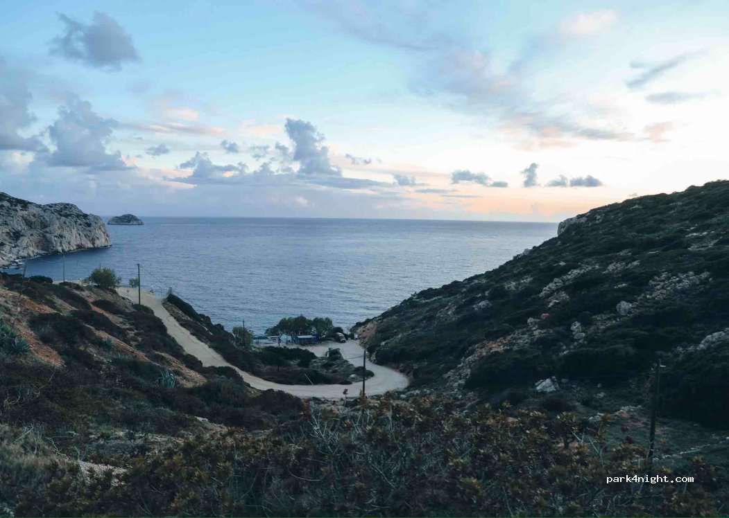 (821 02) Chios - Unnamed Road — foto 2