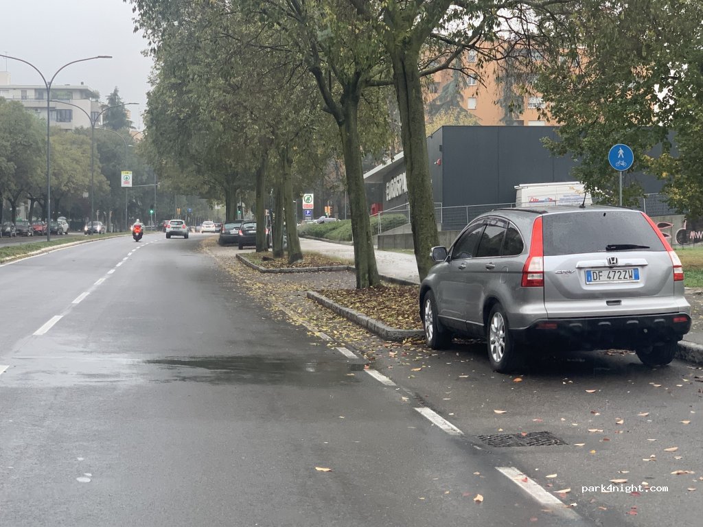 (40139) Bologna - 4 Via Torino — foto 3