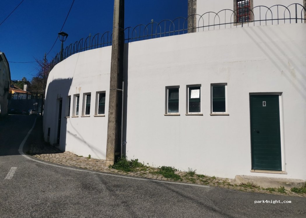 (2705-192) Colares - 17 Rua José Franco da Costa — foto