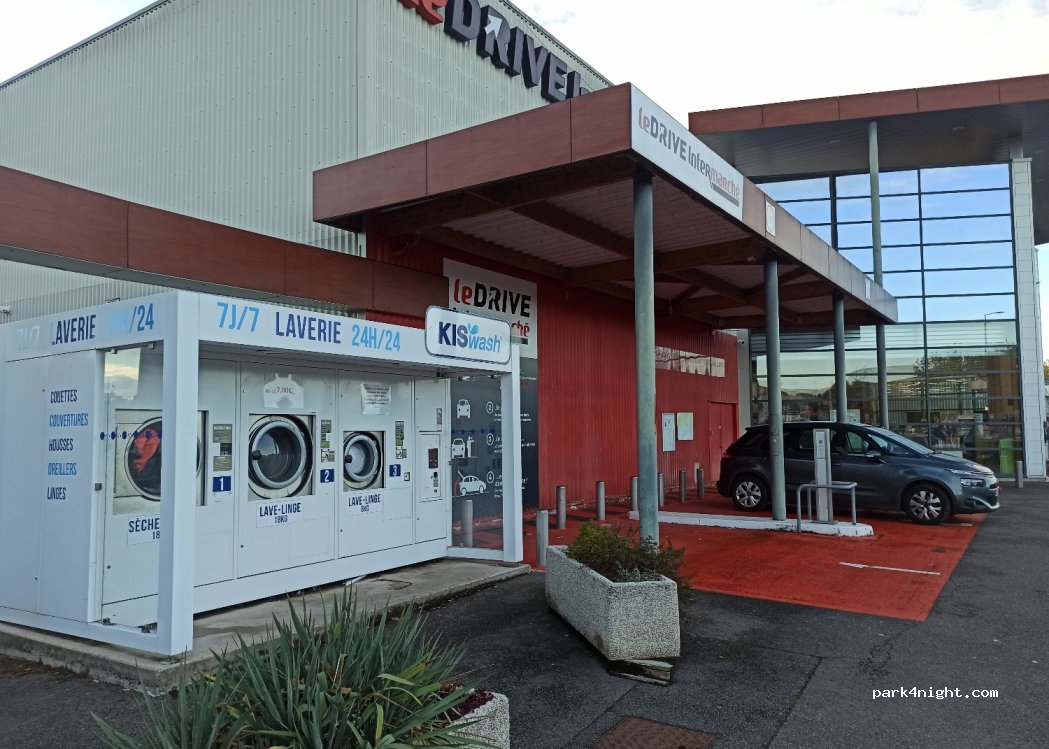 (71170) Chauffailles - D8 — foto