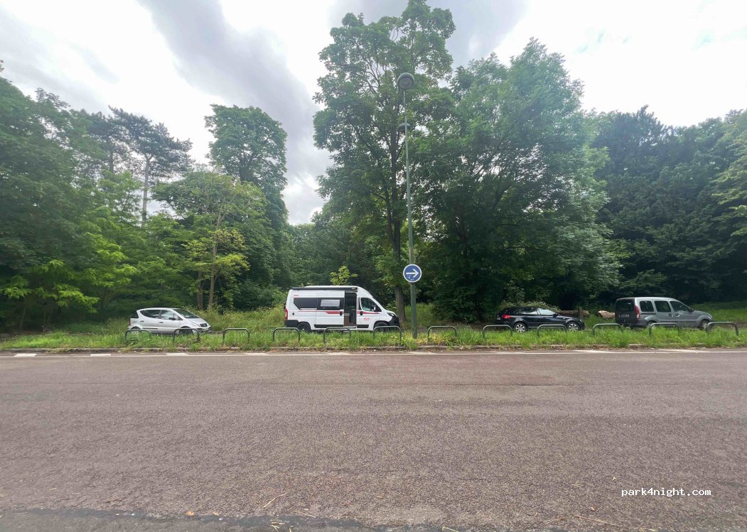 (75016) Paris - Rte des Moulins — foto