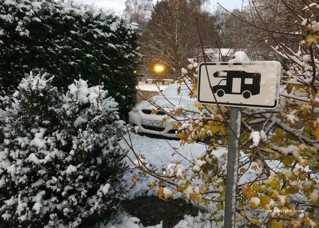 (99510) Niederroßla - 5A Schloßhof — foto