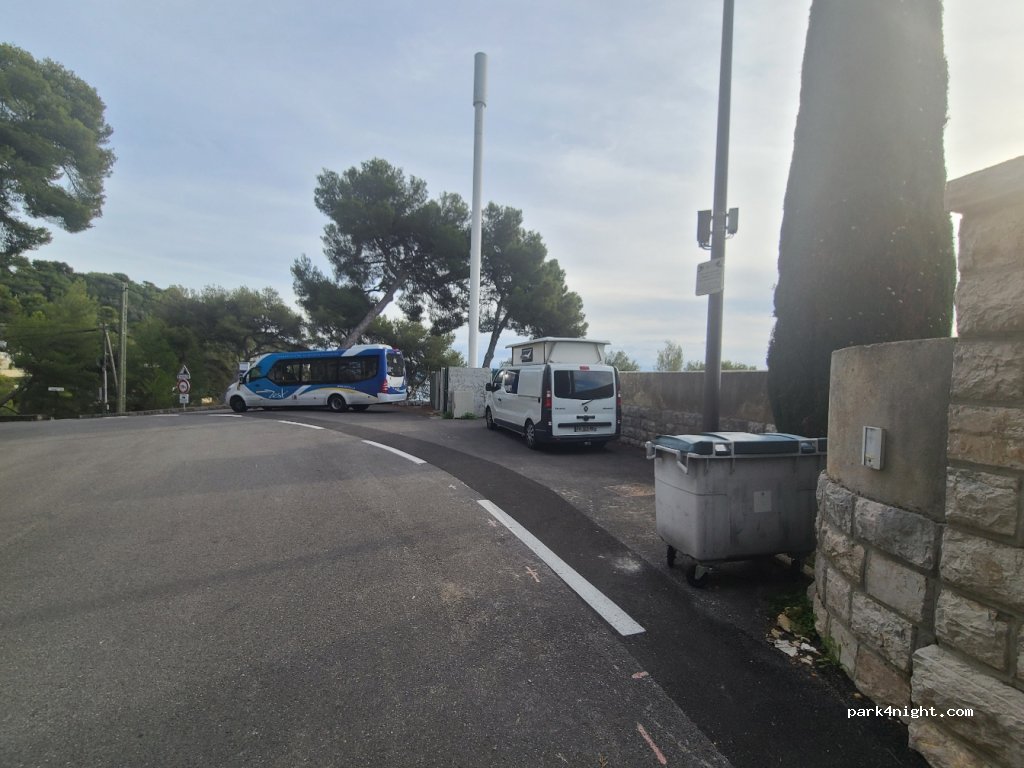 (06190) Roquebrune-Cap-Martin - 2708 Promenade de la 1ère Division Française Libre — foto