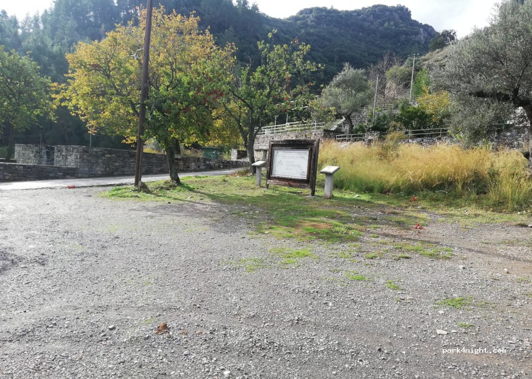 (230 54) Xirokampi - Unnamed Road — foto 2