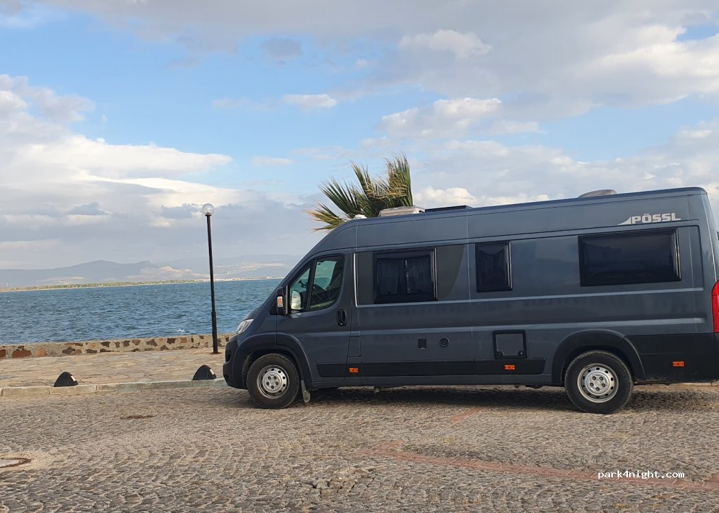 (35980) Dikili - 64 Yeni yol Sokak — foto