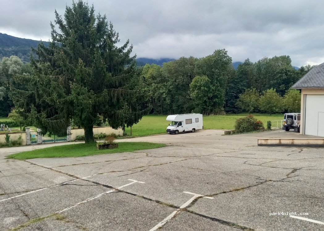 (73800) Sainte-Hélène-du-Lac - D20A — foto