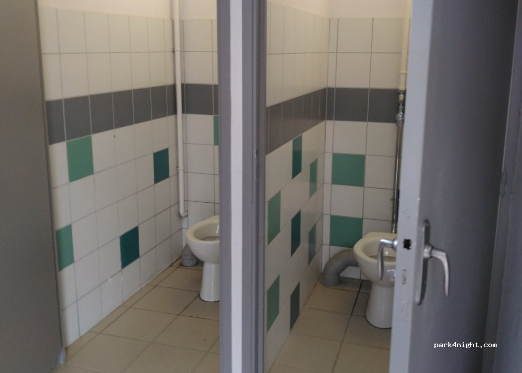 (63550) Saint-Rémy-sur-Durolle - 130 Les Bruyères — foto