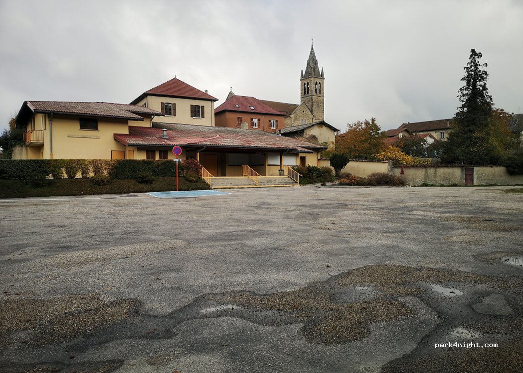 (38730) Valencogne - 56 Montée du Village — foto