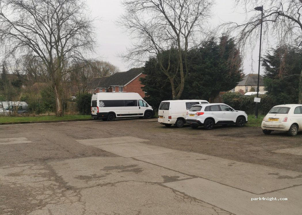 (B78 2NR) Kingsbury - 14 Meadow Close — foto 3