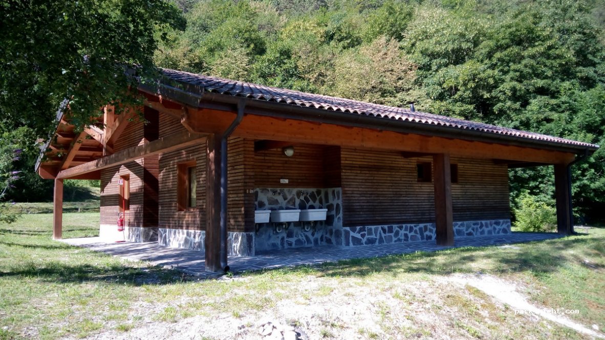 Area Ristoro, Camper e Punto Informativo Pian Falcina — foto