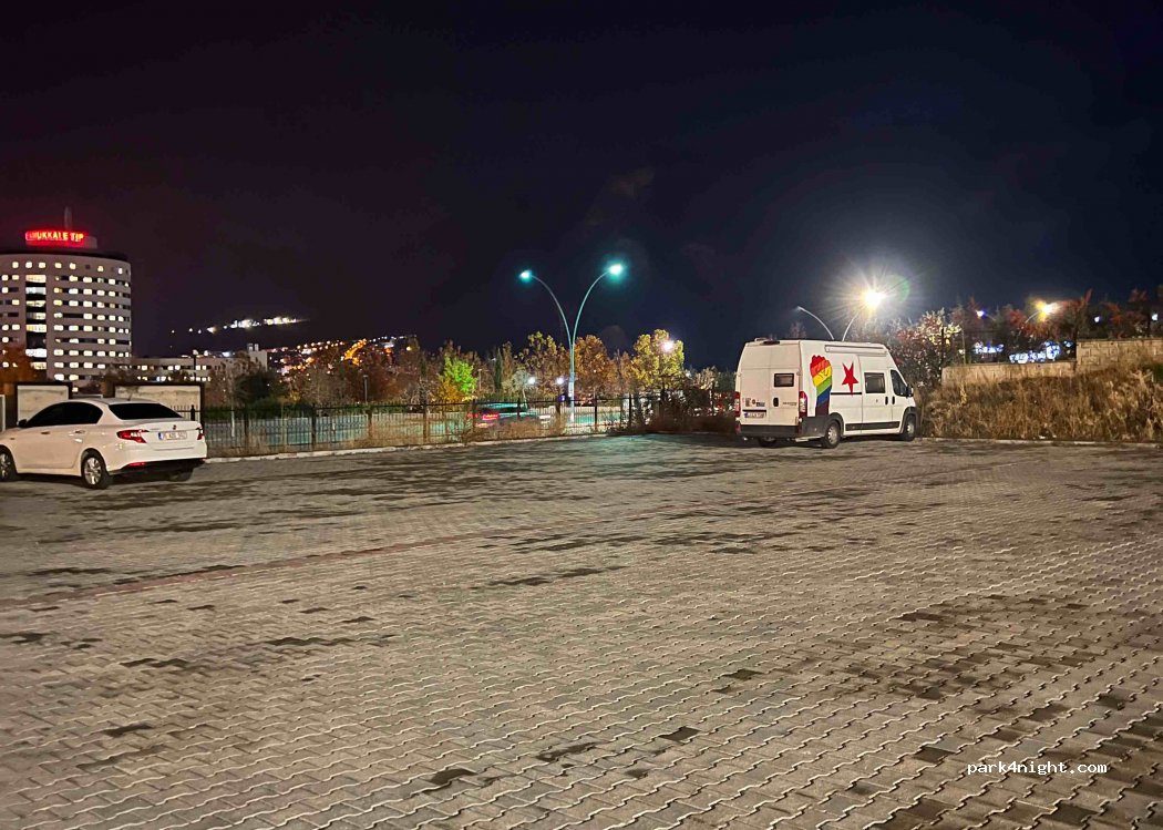(20160) Pamukkale - 28 A Üniversite Caddesi — foto