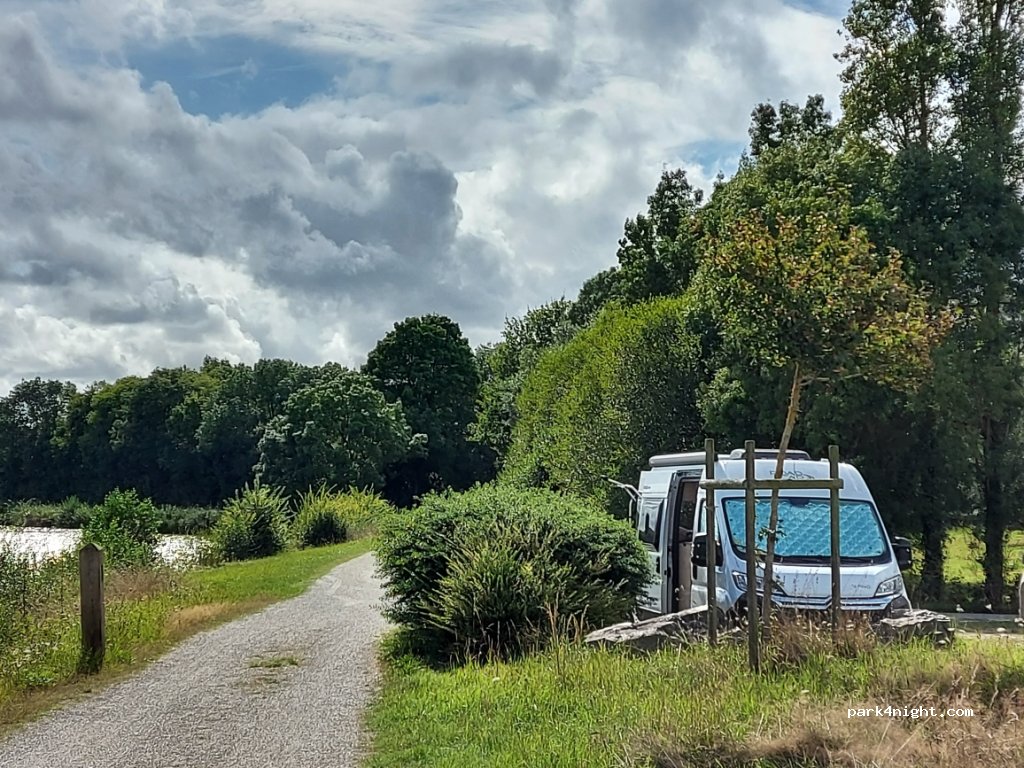 (35600) Sainte-Marie - Domaine du Petit Gravier — foto