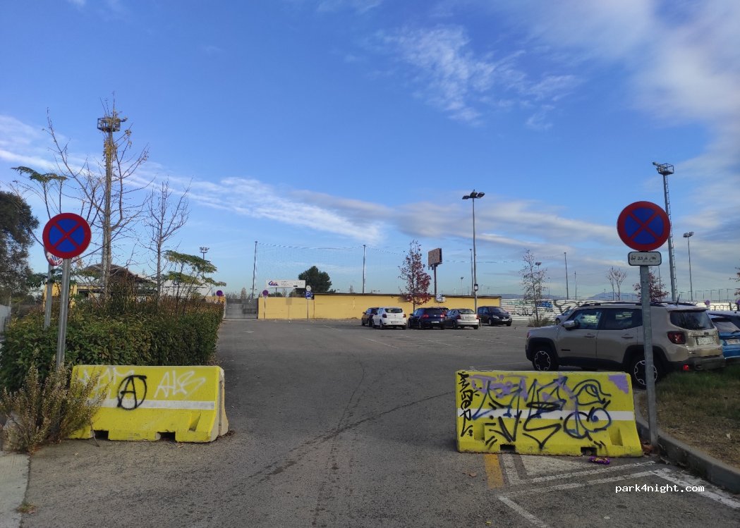 (08100) Mollet del Vallès - 6 Avinguda de Rivoli — foto 3