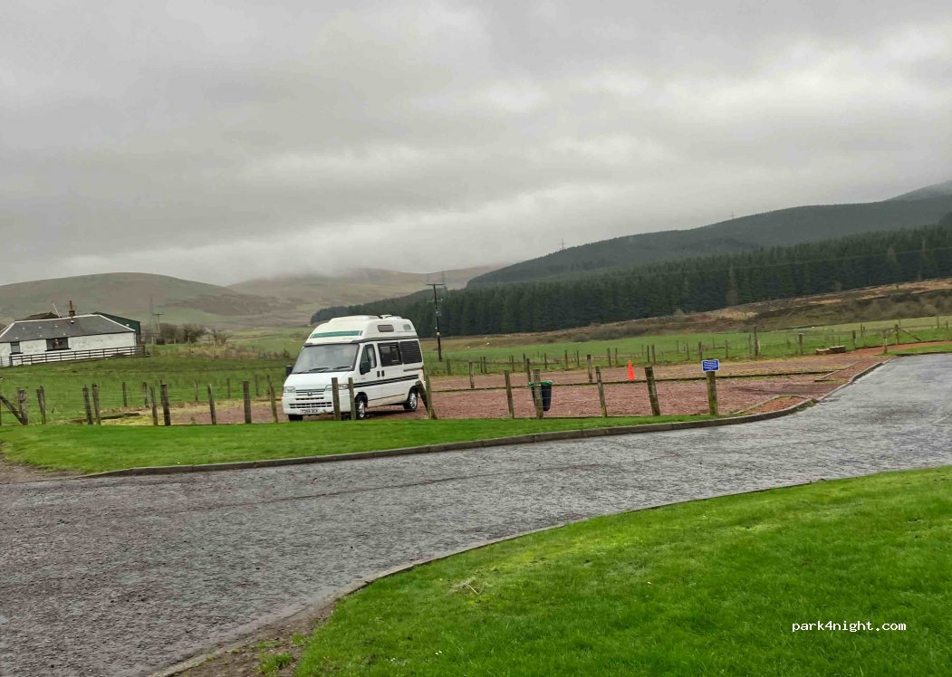 (ML12 6SR) Crawfordjohn - 3 Manse Road — foto