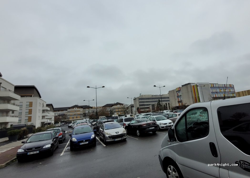 (77100) Meaux - 18 Avenue du Maréchal Foch — foto 3