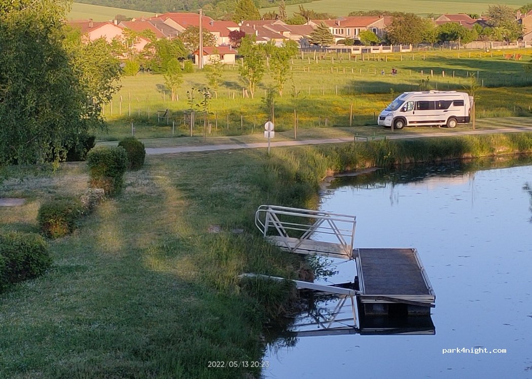 (55110) Sivry-sur-Meuse - 4-8 Chemin d'Entre Deux Cours — foto 2