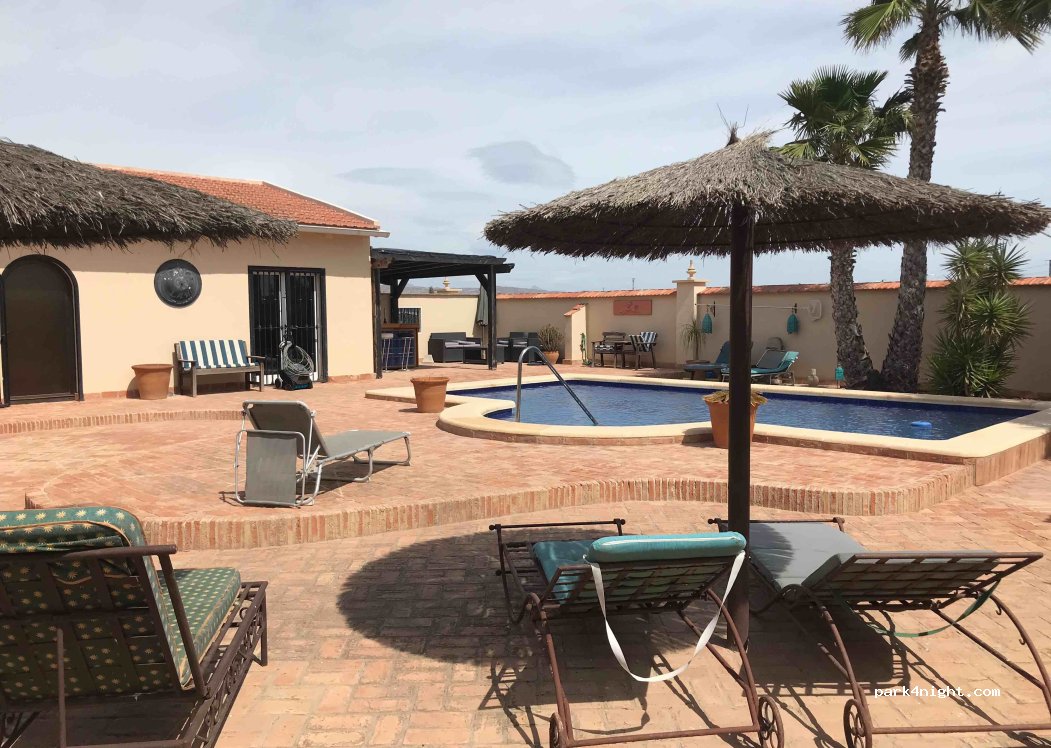 Casa Castor Catral — foto 3