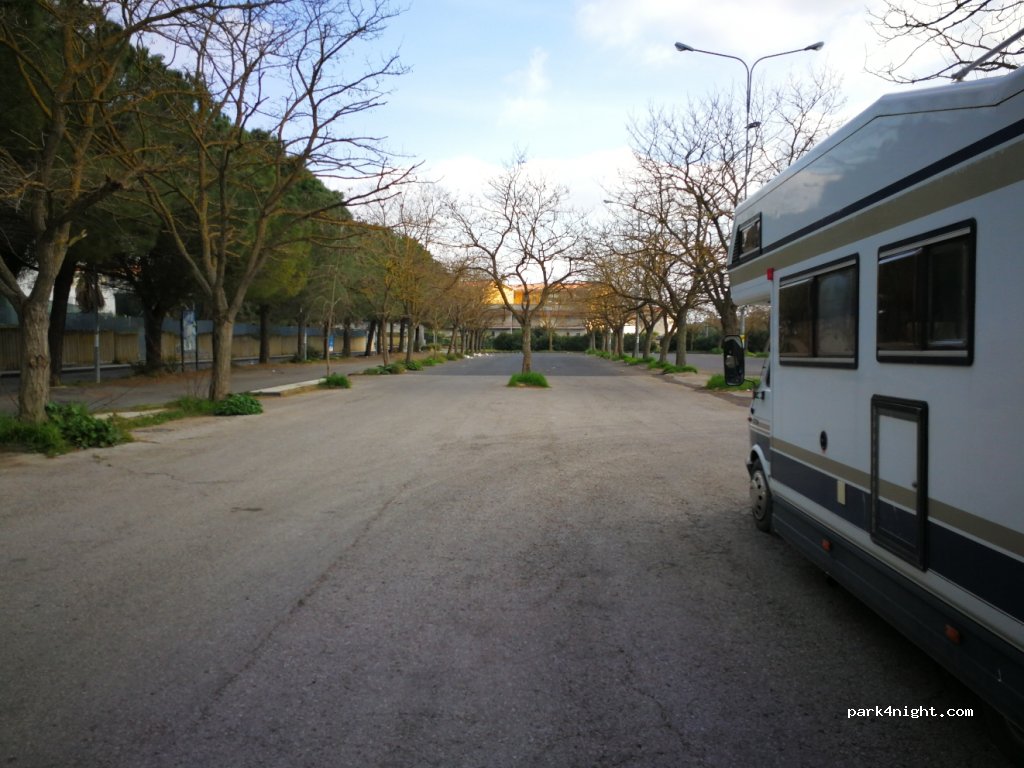 (95041) Caltagirone - 304 Via Peppino Alì — foto