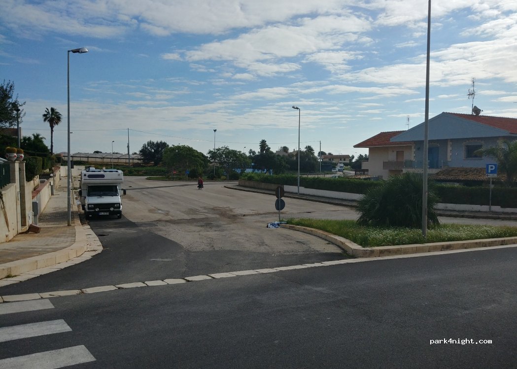 (97010) Marina di Ragusa - 15 Via Portovenere — foto
