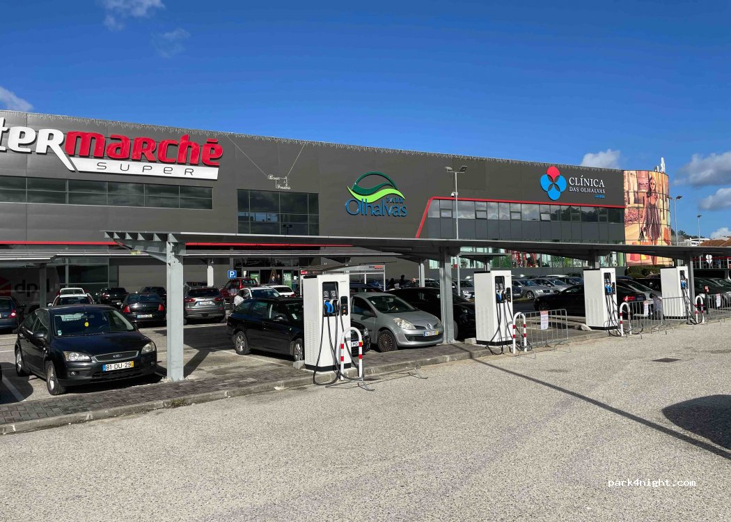 (2410) Leiria - 2 Largo Doutor Sarmento — foto