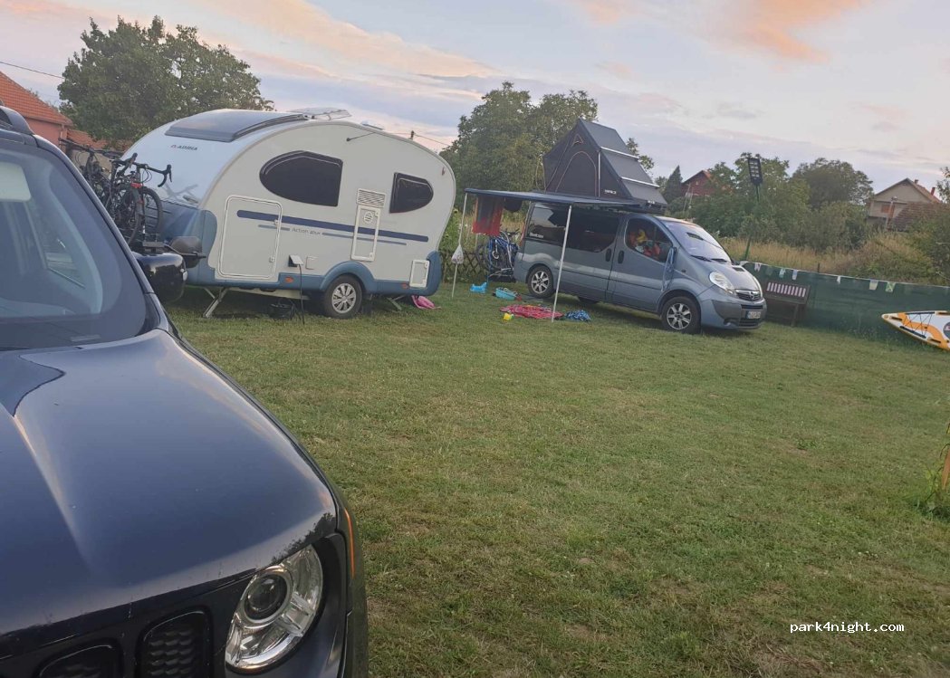 Rankine kolibe, Ranka's huts, camping — foto 3