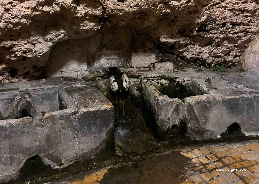 (1070) Fontana - Triq tal- Ghajn — foto