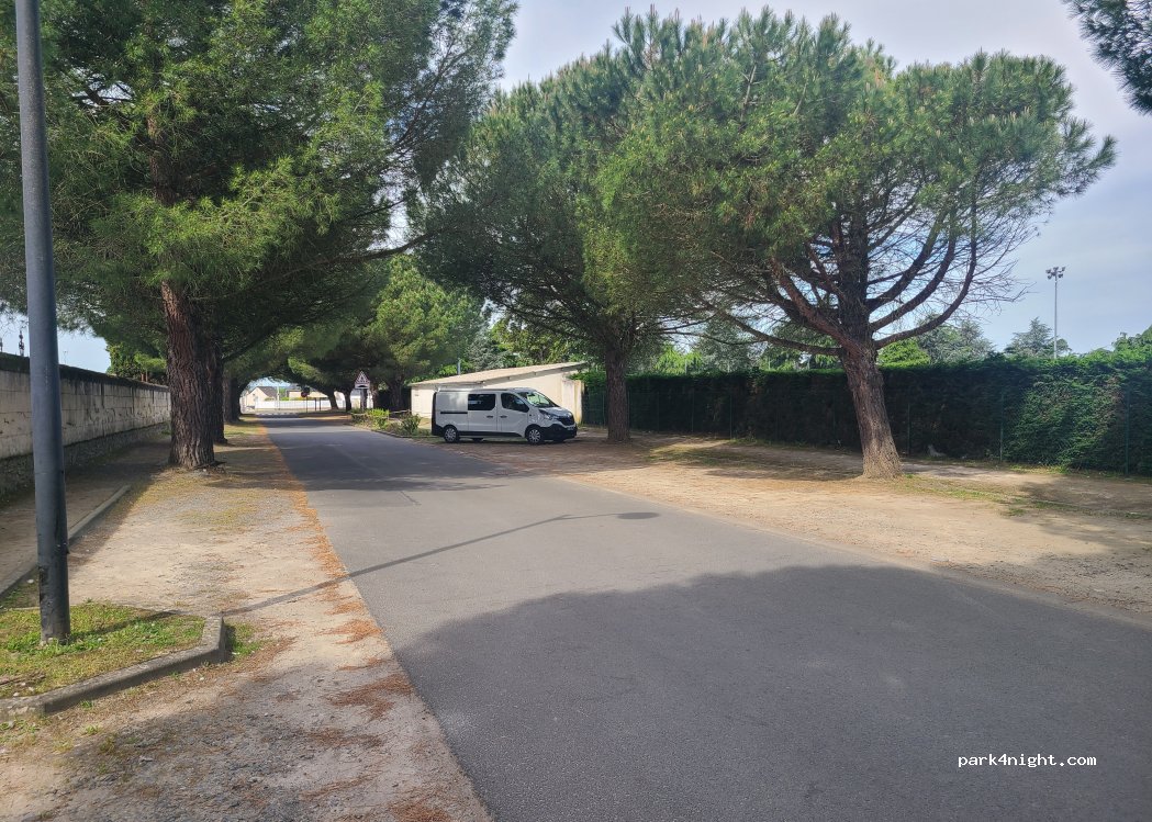 (49160) Longué-Jumelles - 21 Rue du Souvenir — foto 3