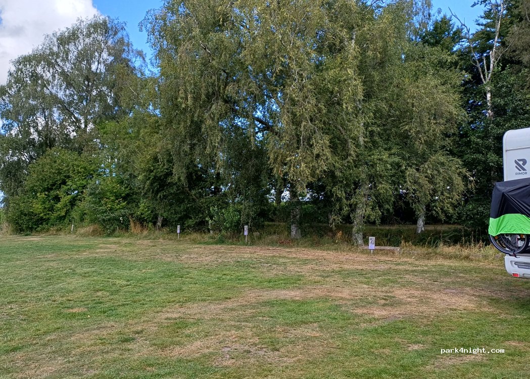 Charliefarm — foto 5