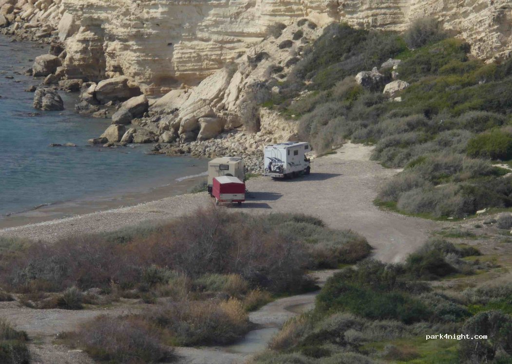 (4620) Episkopi - Unnamed Road — foto