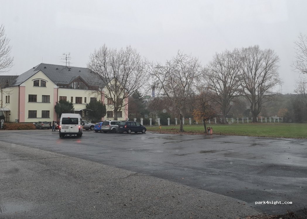 (930 05) Gabčíkovo - Unnamed Road — foto