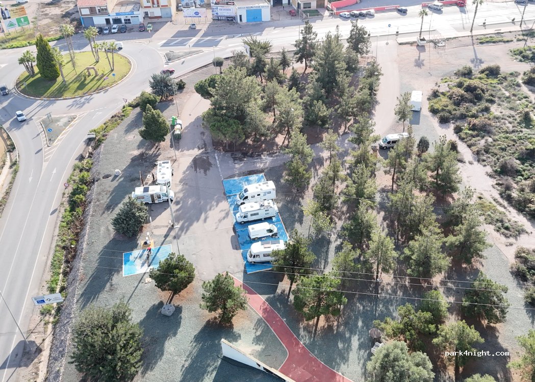 (30890) Puerto Lumbreras - 120 Avenida Rey Juan Carlos I — foto 5