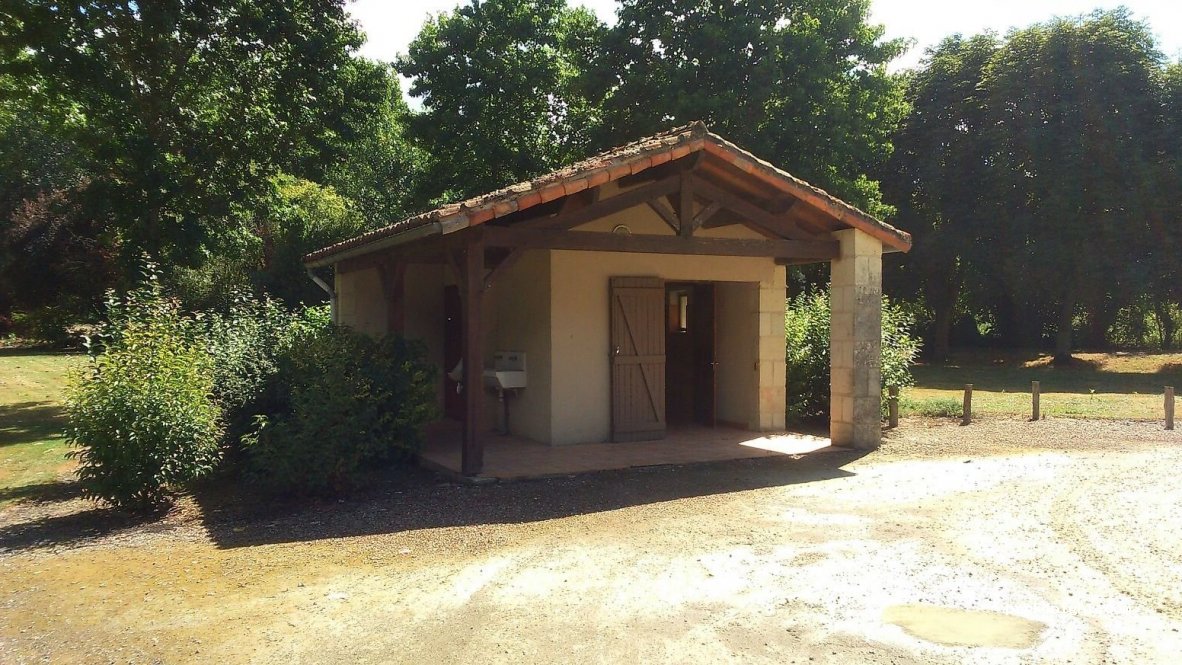 (86120) Curçay-sur-Dive - 2 La Charrière — foto 2